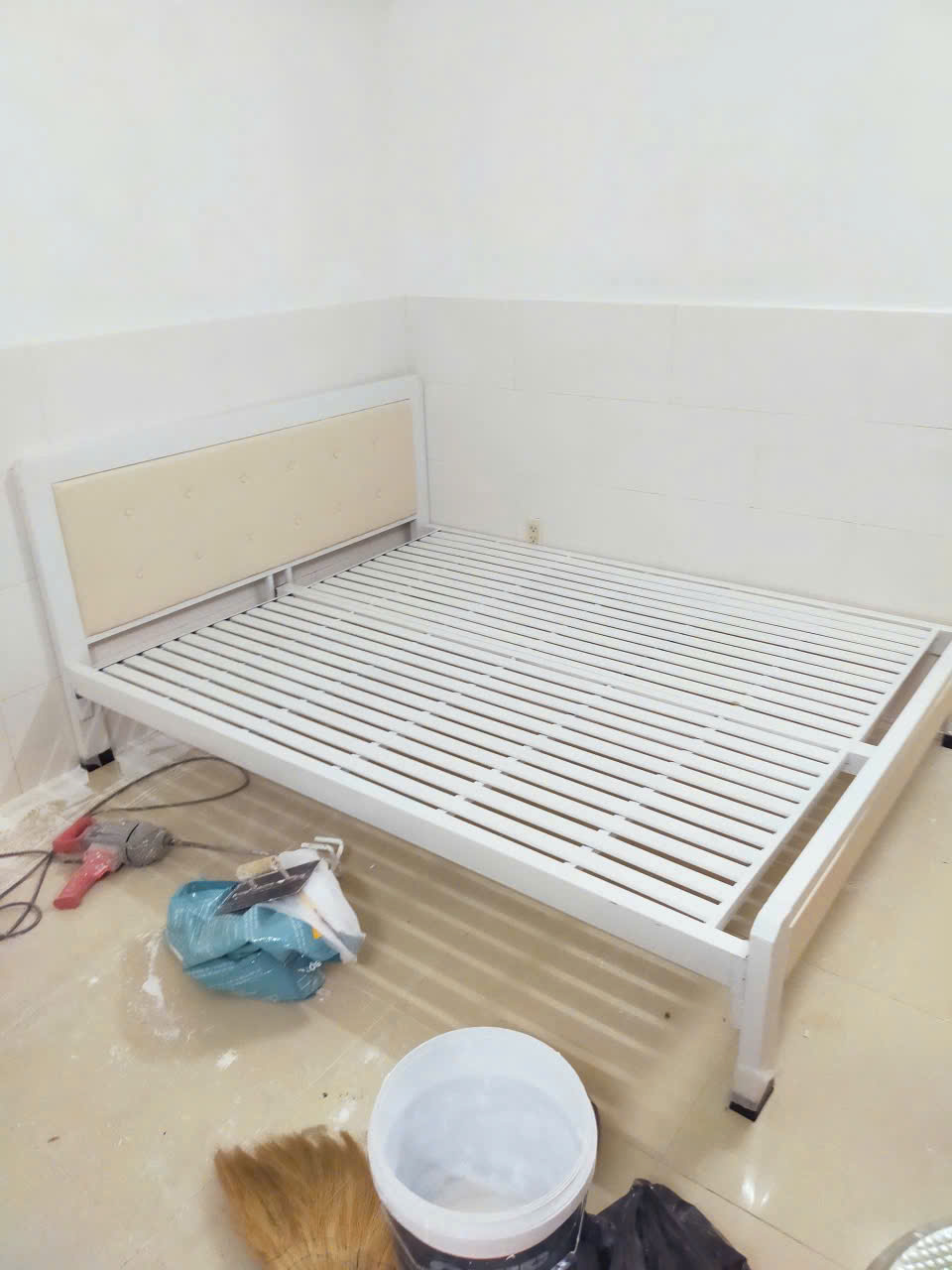 giuong-don-1.6m-x-2m