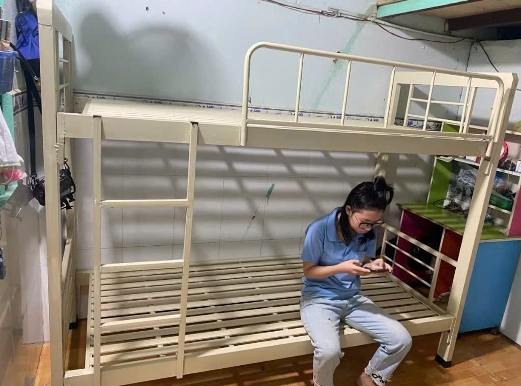 Giường tầng ký túc xá an toàn, tiết kiệm diện tích