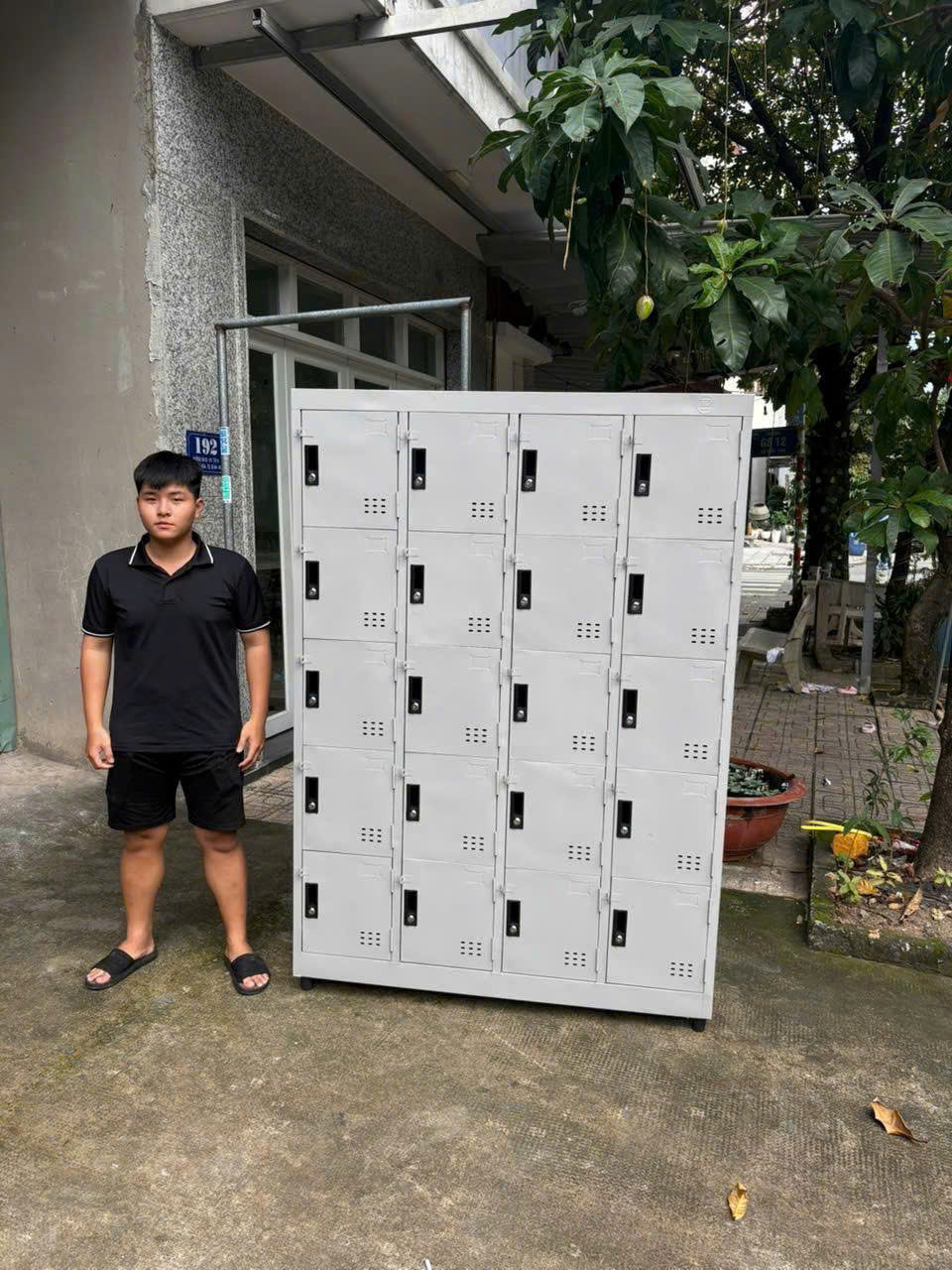 Tủ locker 20 cửa – cho phòng thay đồ lớn
