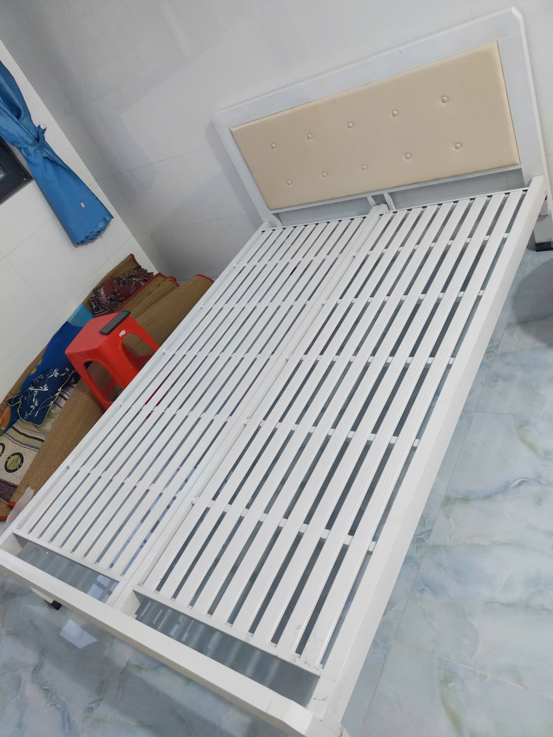 giuong-don-1.4m-x-2m